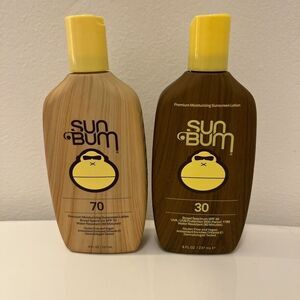 LARGE SUN BUM Premium Moisturizing Sunscreen Lotion SPF 30 70 8oz NEW FULL SIZE